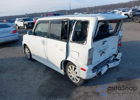 2005 Scion Xb z USA, uszkodzony, nr VIN JTLKT324050180951